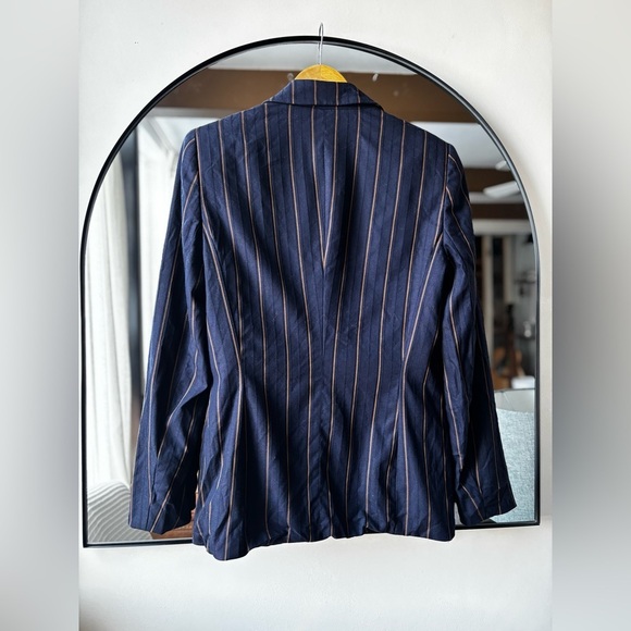 ESCADA|  Women's Navy Striped wool/ silk blazer | size 38 - Picture 4 of 5